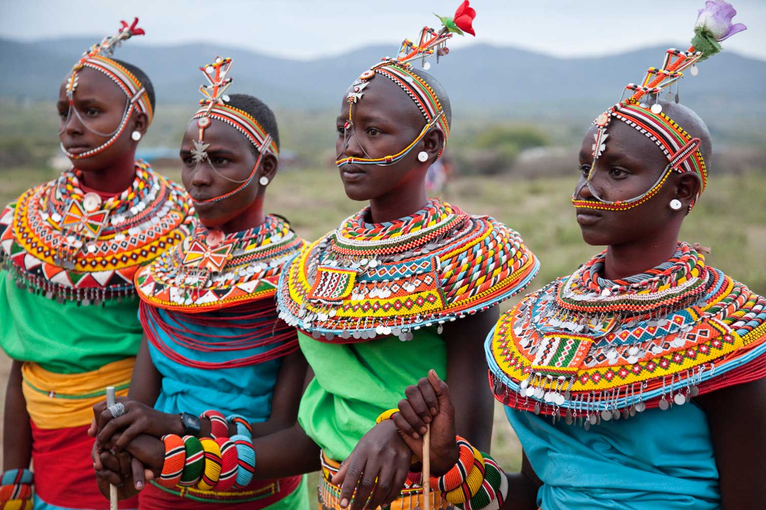 Крупные народы африки. Племя Самбуру Кения. Племя Самбуру Африка Кения. Масаи Самбуру. Кения Масаи Самбуру.